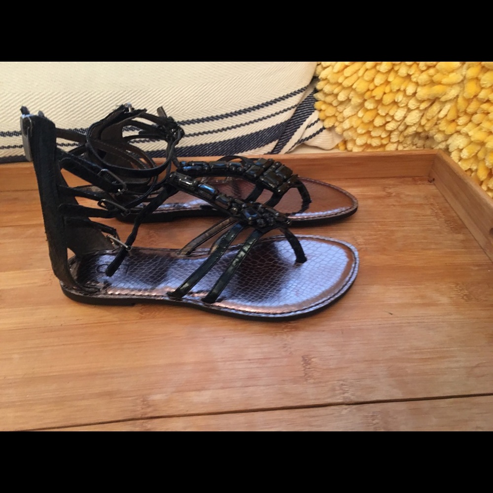 Loft Sandals - image 3